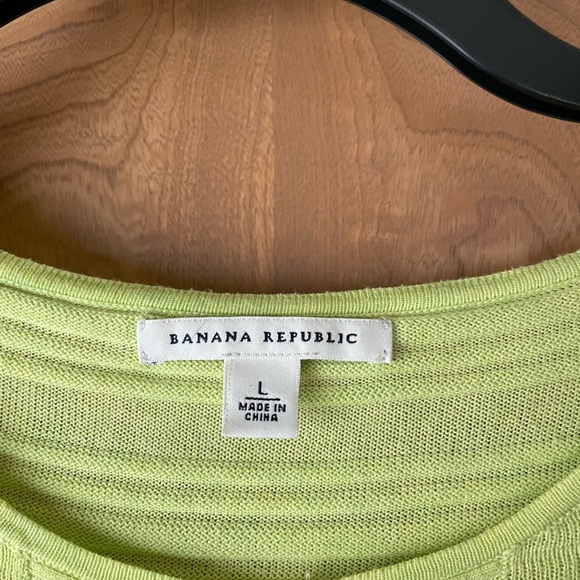 Top - Picture 2 of 2